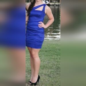 Hailey Logan by Adrianna Papell Dress.